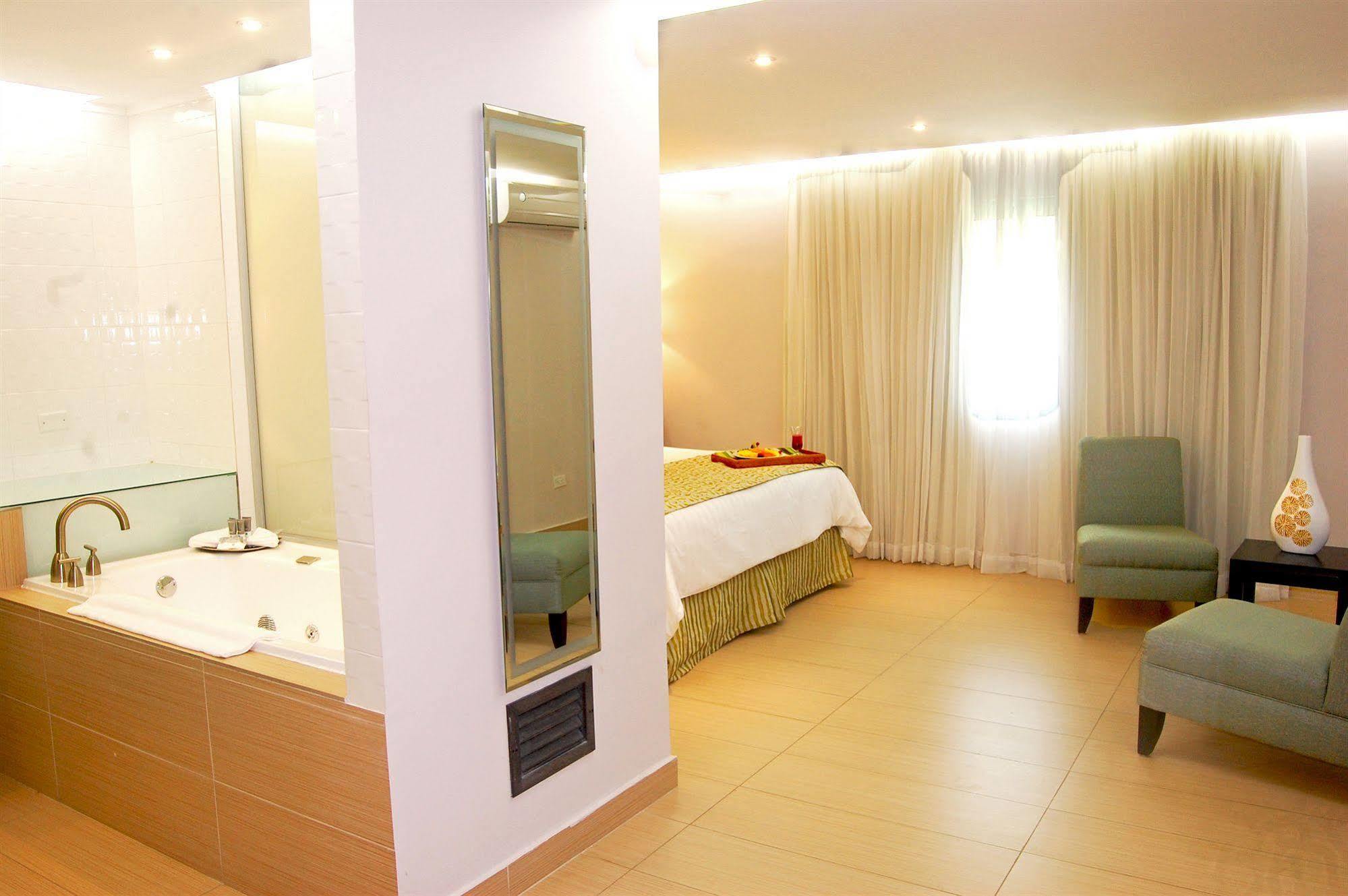 The Saba Hotel Cidade do Panamá Exterior foto